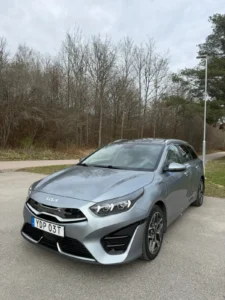 Kia Ceed Sportswagon Plug-in Hybrid DCT – Begagnade bilar Västerås