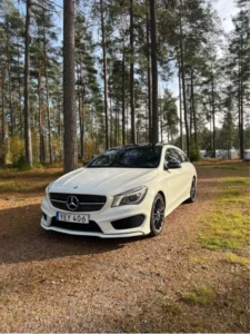 Mercedes-Benz CLA-Klass 220d 4MATIC Shooting Brake 7G-DCT AMG sport – Begagnade bilar Växjö