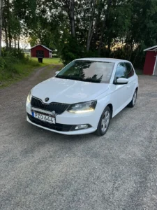 Skoda Fabia 1.2 TSI Manuell – Begagnade bilar Årsunda